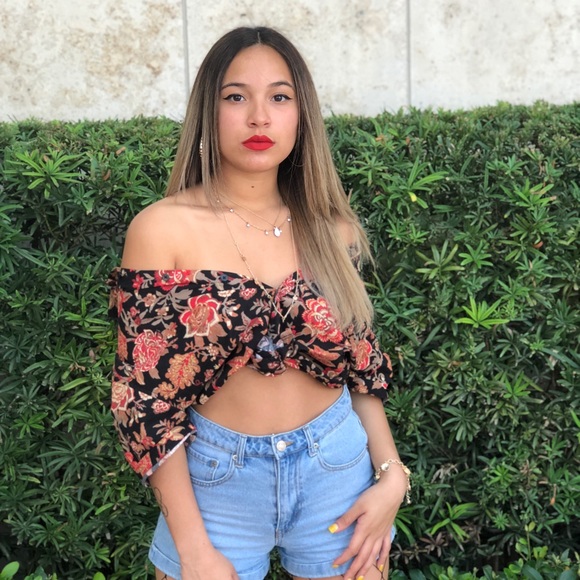 Meet your Posher, Amanda - Picture 1 of 1